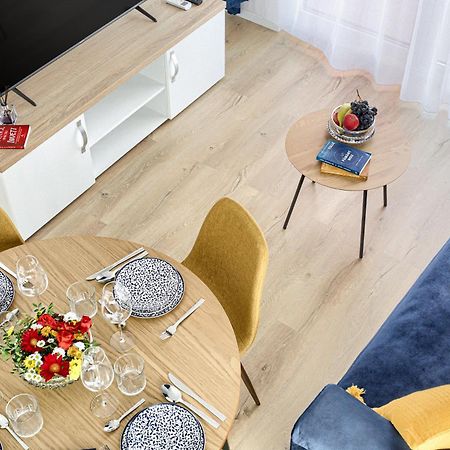 Ari Navy Apartment - High-End Residence Arad Exteriér fotografie