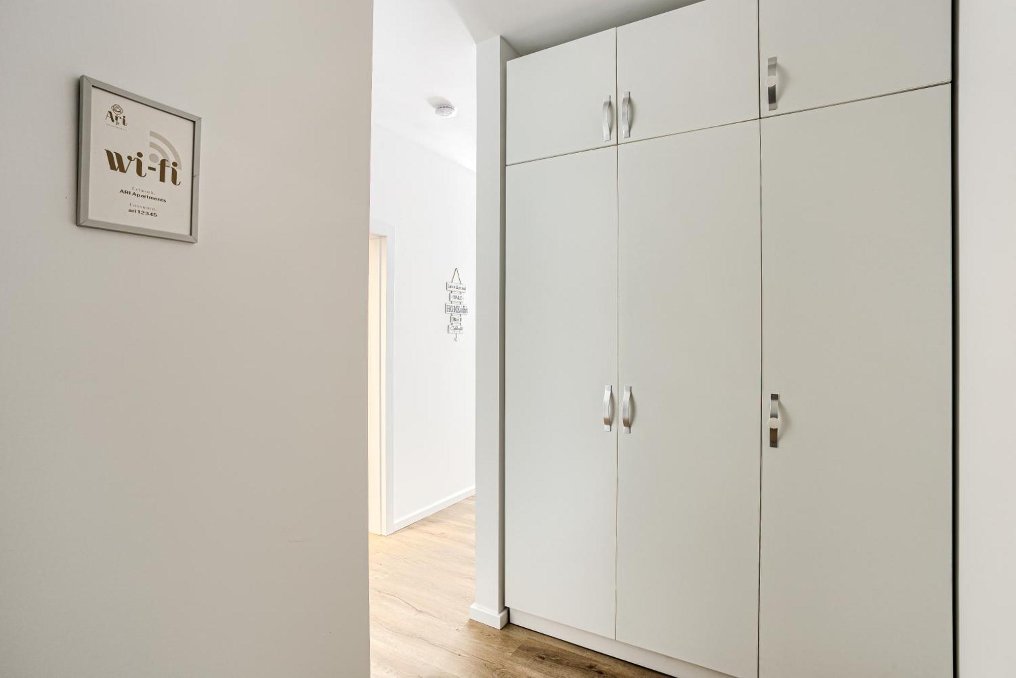 Ari Navy Apartment - High-End Residence Arad Exteriér fotografie
